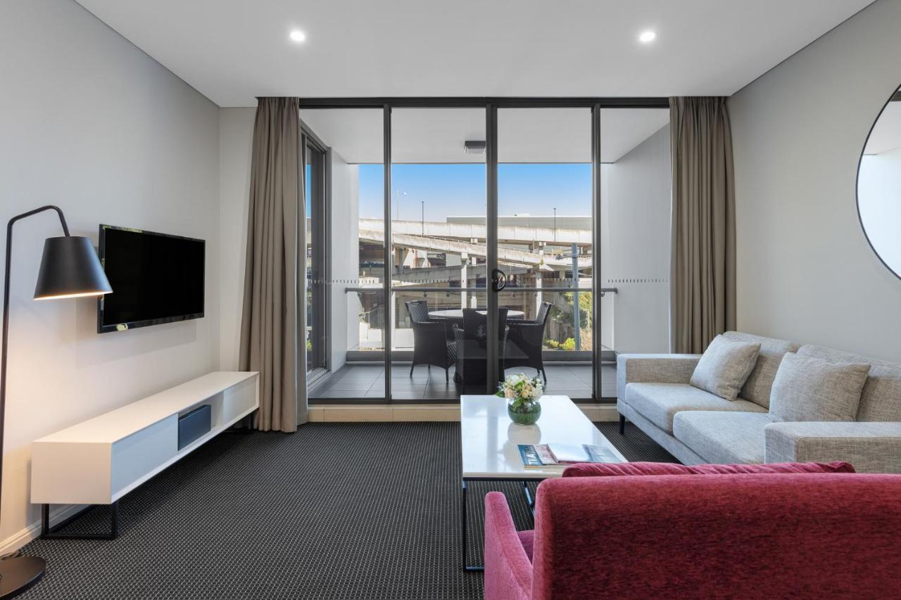 Meriton Suites North Ryde Sydney Exterior foto